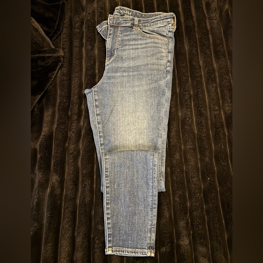 American Eagle Outfitters Light Blue Skinny Jeans
